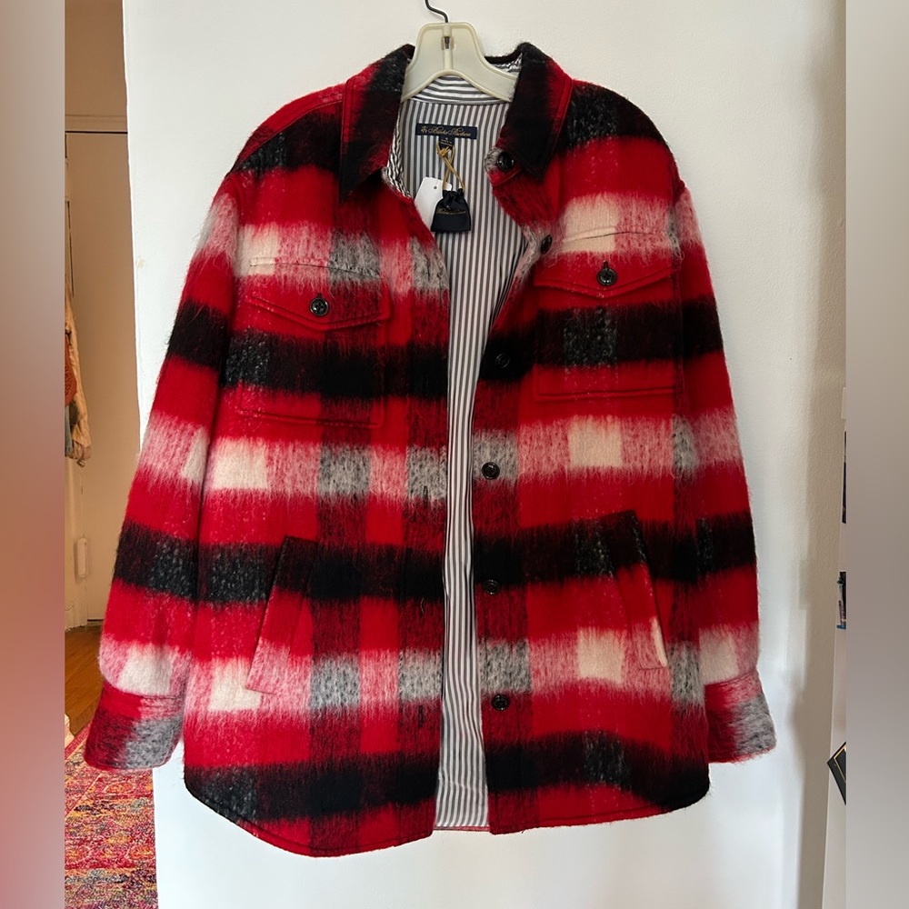 Black and red Brooks Brothers fleece